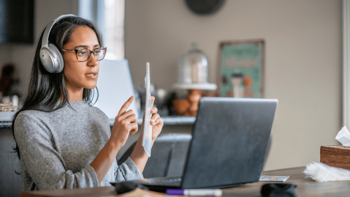 Curso de espanhol online com aulas ao vivo