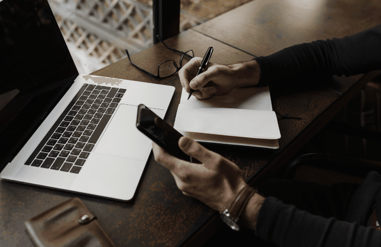 Revisão gramatical para o espanhol em Joinville (SC): escreva com confiança e precisão